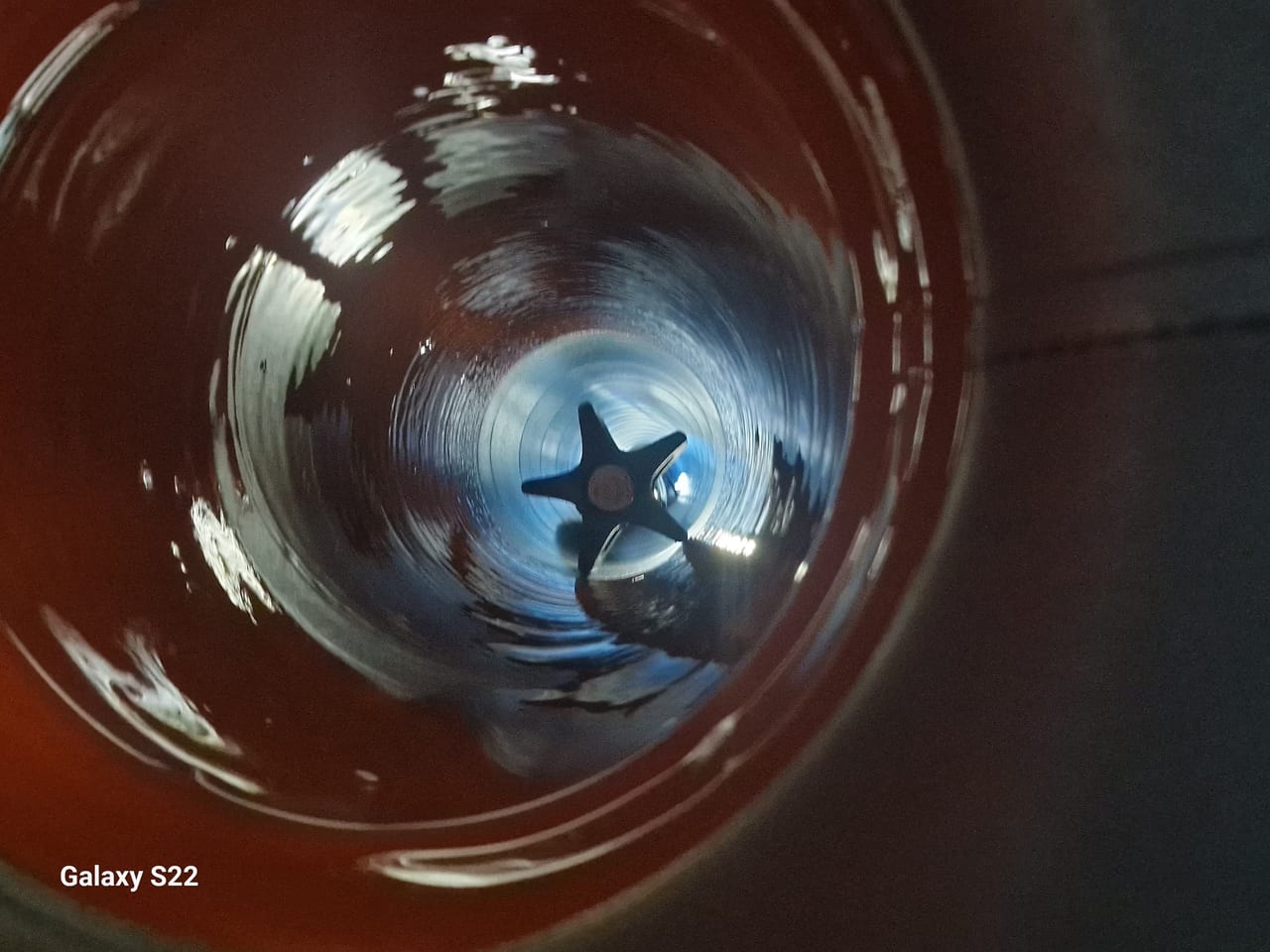 Frézovací hlava uvnitř potrubí